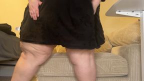 SSBBW Belly Rubs On Sofa Chair After Pigout