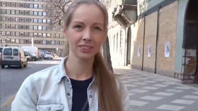 Shy amateur girl Kinuski Kakku blows a stranger for a cash