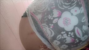 i did it again, new diaper s pee in a fitting room