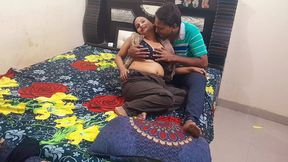 Hot Wife Shabnam Bhabhi Learns To Serve And Squirt