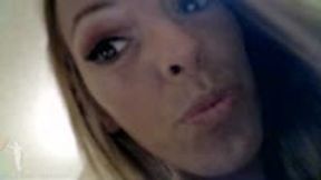 Mouth Cam - Bella