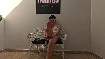 A novinha de pijama sentou gostoso até gozar
