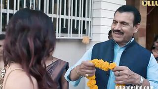 Desi Kishe Episode 2 ULLU Original Adult Web Series