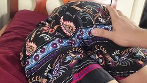 bbieb her skirt to peek at her plump pussy&#x1F32E;&#xFE0F;