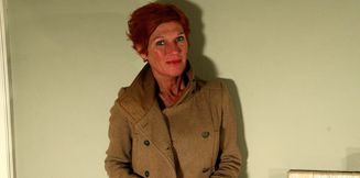 Sexy Belgian mature lady having fun with a banana.