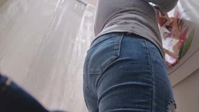 nicoletta shares her shopping experience in the city center as she records a video trying on new jeans and showcasing her favorite style for her followers