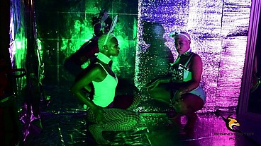 Alice in Wonderland Honey x Imani the MuseOfficial