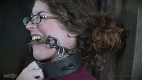 Huge stacked bitch Samsara gets punished in the dark room