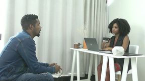 o office boy e a secretaria novinha safada