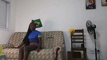 Fernanda chocolate foi na minha casa me faser uma visita e ela me chupou bem gostoso