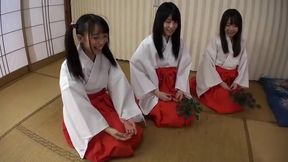 Haruna &amp; Co.: Uniformed Teens Gobble till Facial