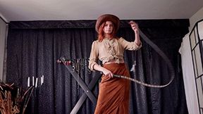 Beautiful Cowgirl With Real Whips (HDTVWMV) – Carrie