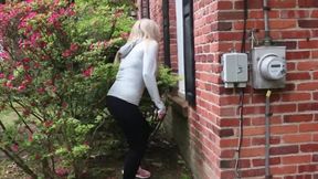 Nosy Reporter Nabbed (mp4)