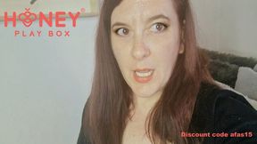 Gorgeous Italian MILF Has A Fantastic Orgasm With Terri From Honeyplaybox 1080HD