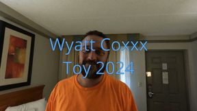 Wyatt Coxxx gets a Toy in his ass