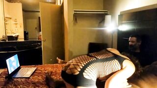 Bi Sexual Husbands enjoying Bulls Penis While Wives Helping
