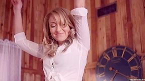 Valerie White - Country Cream Pie