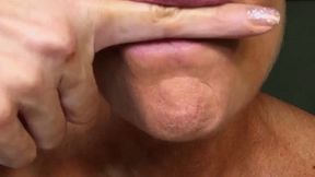 CLOSE HIGH FINGER BRUSHING