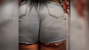 Jean shorts wedgie