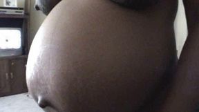 Pound Cake: Juicey 8 Month Pregnant Pussy