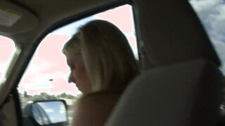 Blonde Step Daughter - Kylee Reese offer a deep fellatio and