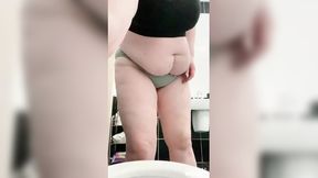 Thirsty Vixen Gorges On Hard Cock&#x1F346;