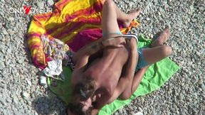 beach voyeur. shy teen couple cant resist to fuck each other on nudist beach