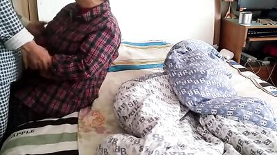 Chinese grandma is being fucked by her kinky younger neighbor