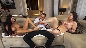 Coco Bae, Catherine Knight - Three-way Foot Play Surprise