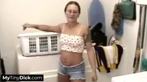 'Sultry glasses babe sucks on a mini-member, bringing on lustful desires'