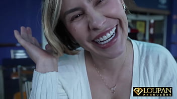 Emme White cavalgando na rola sem camisinha | LP Produ&ccedil_&otilde_es