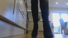Jerk off while you perve over Me loser (AVI)