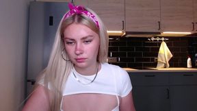 Sweet Stacie Private Show