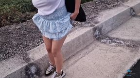 Public Encounter via Tinder Leads to Quick Sex!