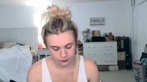 Mindi Mae Private Show