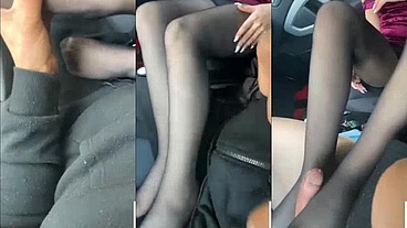 HD OUTDOOR CAR FOOTJOB & CUM (ROLEPLAY- PASSAGGIO IN AUTO CON FOOTJOB & CUM) ALL'APERTO IN MACCHINA