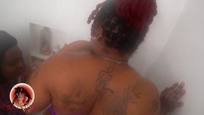 two bad girls sharing the shower