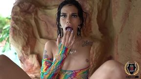 soaking wet babe sisi peso gets pussy wrecked by fat cock rome major!