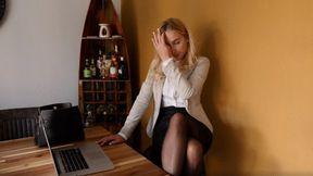 Aston Wilde teacher masturbates in class