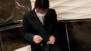 县立普通科 空手道部美少女。把制服和漫画用精子弄脏