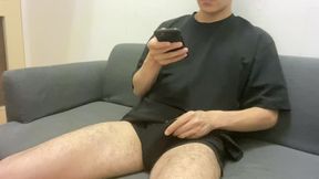 #54 【大学生のルーティンオナニー１１】パンツの上からいじって勃起したちんぽをシコシコしました