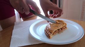 Omg Eating a Pie Full of Cum and Proteins (food Cum Fetish)