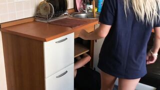 My Wifey Seduce Plumber and Offers Her Snatch Into Front Of Me