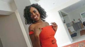 Fake job interview turns into raunchy hook-up for this hot black mom and her white prey