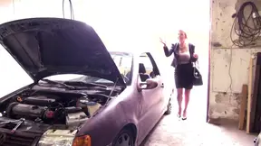 The hot milf just wanted to pick up her car, but then she sucks my cock so well