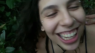 Uma foda de levinho no mato