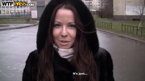 Easy going brunette slut enjoys amateur POV threesome