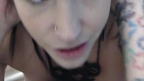 Victoria Deville Private Show