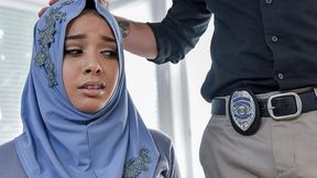 Curvy Aaliyah Hadid in hijab experiences anal&#x1F44C; pleasure with agent