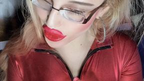 Lipstick Messy
